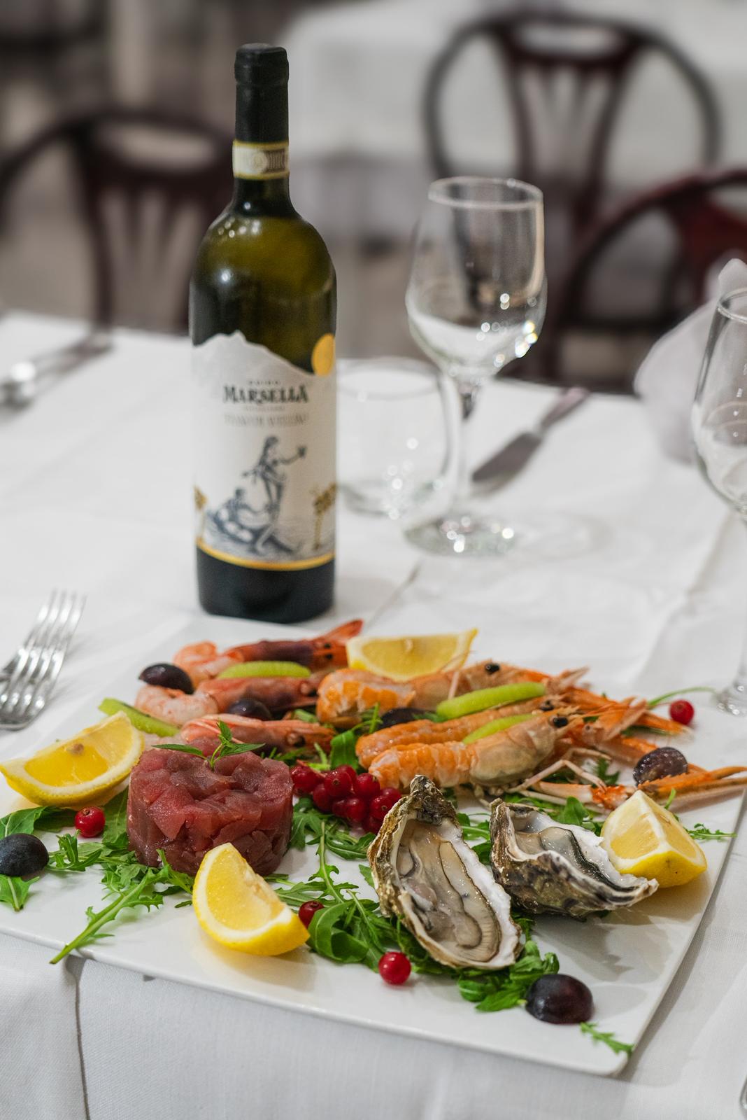 Antipasto crudo di pesce